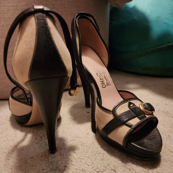 Salvatore Ferragamo Platform Pumps